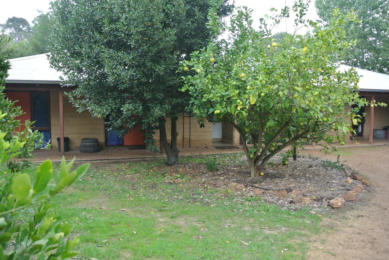 Margaret River Lodge Backpackers Dış mekan fotoğraf